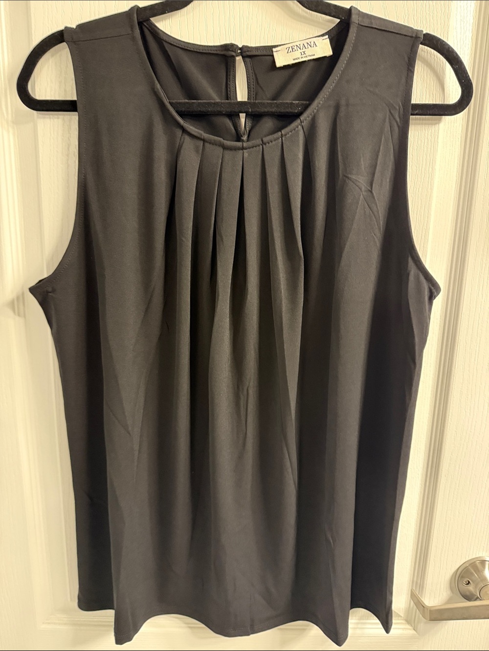 Zenana Outfitters Black Pleated Front Sleeveless Camisole Top